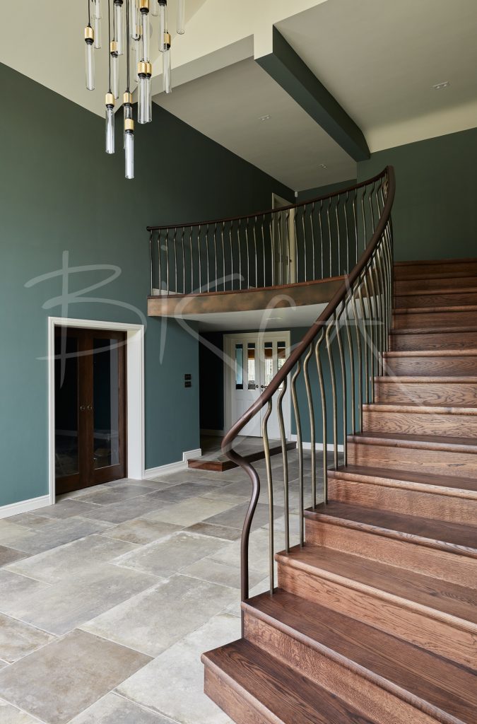 Modern Cantilever Staircase with Forged Balustrade 10878